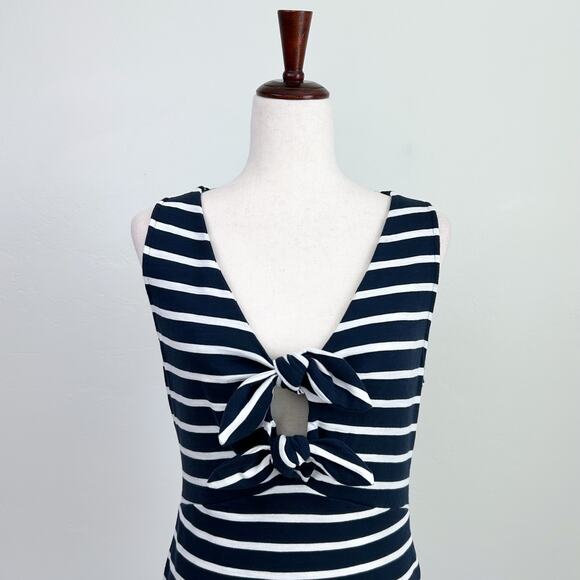 Nation LTD Navy Playa Stripe V-Neck Sleeveless Terri Tie Tank - Picture 5 of 14